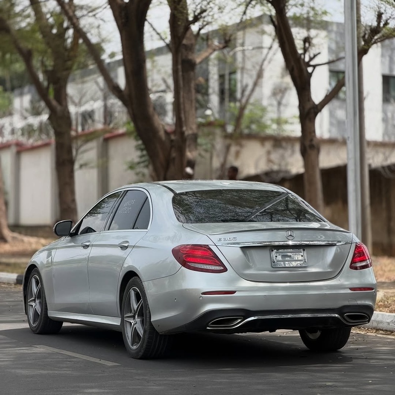 2016 MERCEDES-BENZ E300  FOREIGN USED – Premium Luxury Ride image