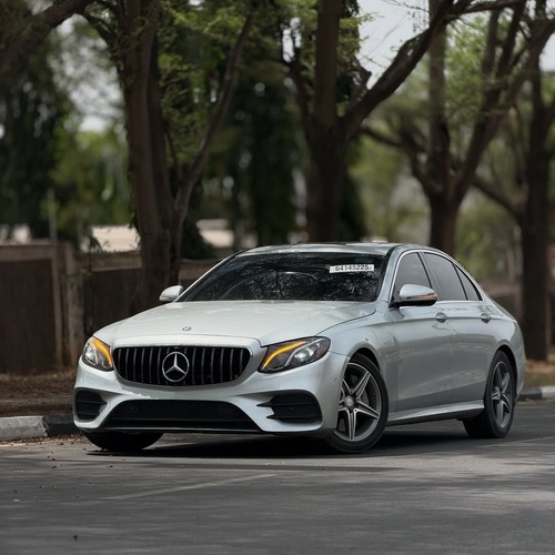 2016 MERCEDES-BENZ E300  FOREIGN USED – Premium Luxury Ride
