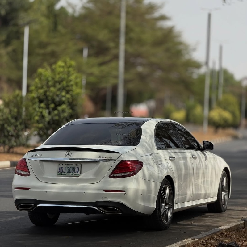 Mercedes-Benz E300 2016  Tokunbo – Super Clean, Full Option, First Body image