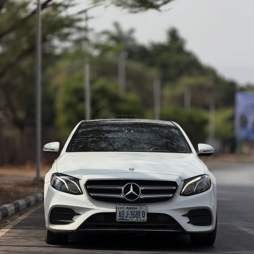 Mercedes-Benz E300 2016  Tokunbo – Super Clean, Full Option, First Body
