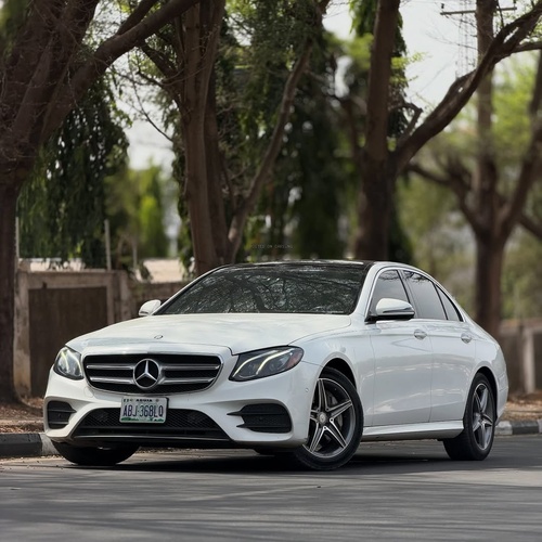 Mercedes-Benz E300 2016  Tokunbo – Super Clean, Full Option, First Body