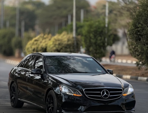 FOREIGN USED  2015 Mercedes-Benz E350– Luxury Sedan Very Affordable