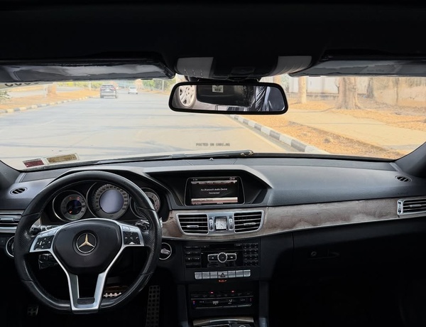 FOREIGN USED  2015 Mercedes-Benz E350– Luxury Sedan Very Affordable