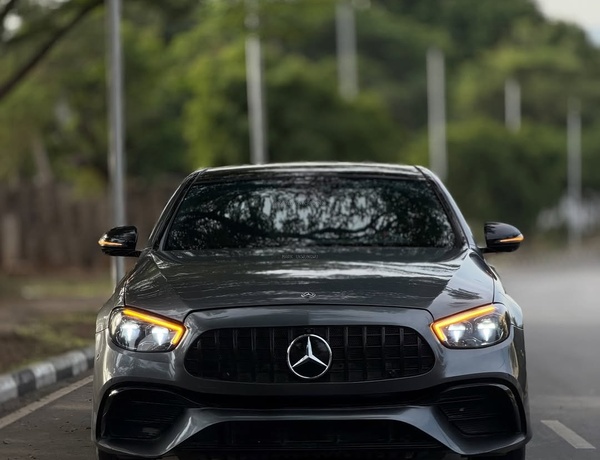 Mercedes-Benz E53 AMG 2018 (Upgraded to 2023) Super Clean