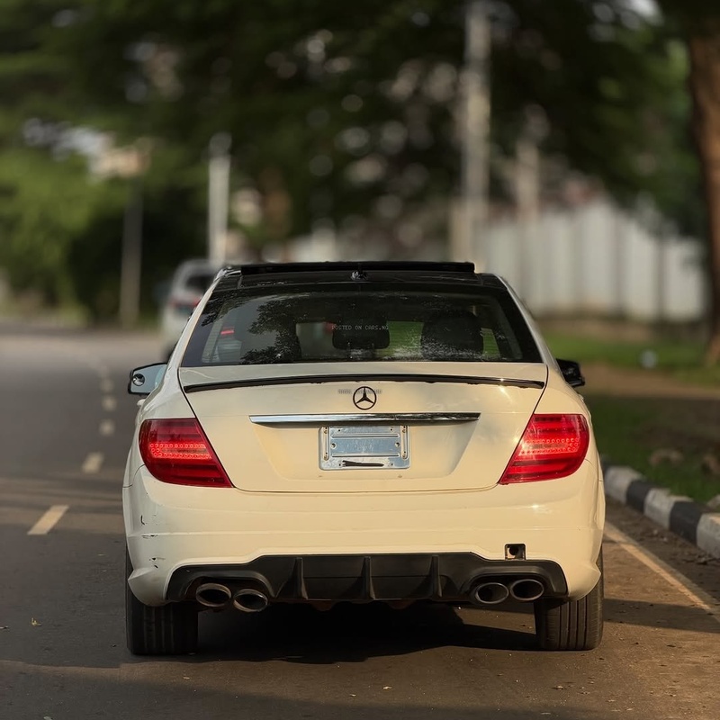 Executive Mercedes Benz C300 2013 – Luxury Driving Experience at Its Best image