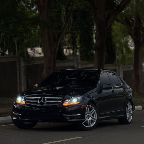 Mercedes-Benz C300 (2013)  Foreign Used  – Luxury, Style & Reliability Combined