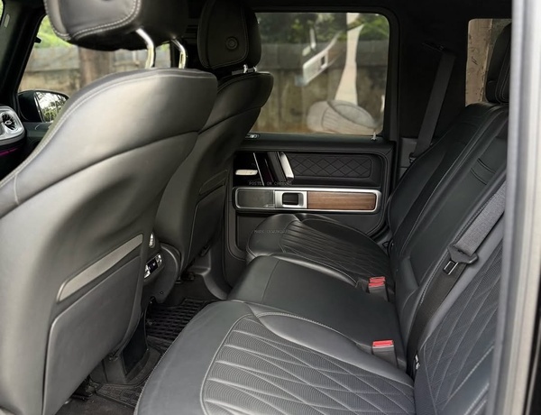 Executive Mercedes-Benz G63 AMG 2021 – The Ultimate Luxury SUV Experience