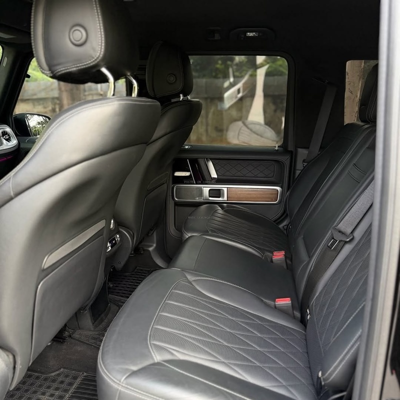 Executive Mercedes-Benz G63 AMG 2021 – The Ultimate Luxury SUV Experience image