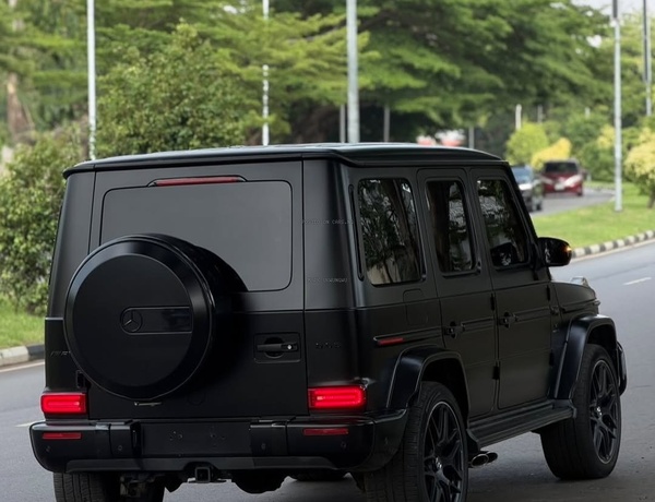 Executive Mercedes-Benz G63 AMG 2021 – The Ultimate Luxury SUV Experience