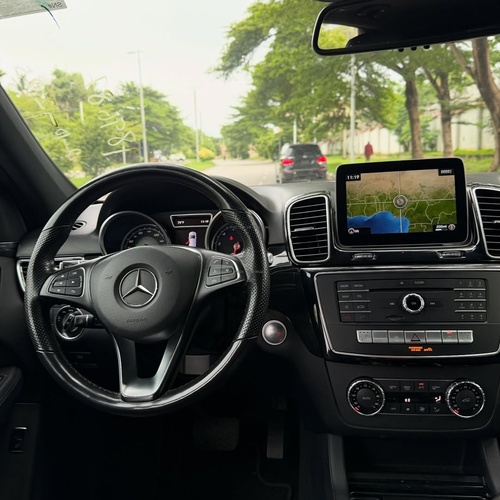  Mercedes-Benz GLE350 (2019) – Luxury, Space & Reliability Combined