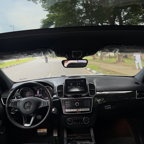 Executive Mercedes Benz GLE43 AMG 2017 – Premium Driving Experience SUV