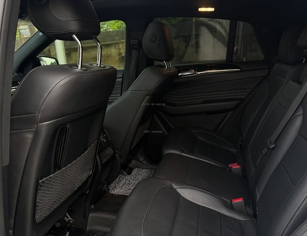 Executive Mercedes Benz GLE43 AMG 2017 – Premium Driving Experience SUV