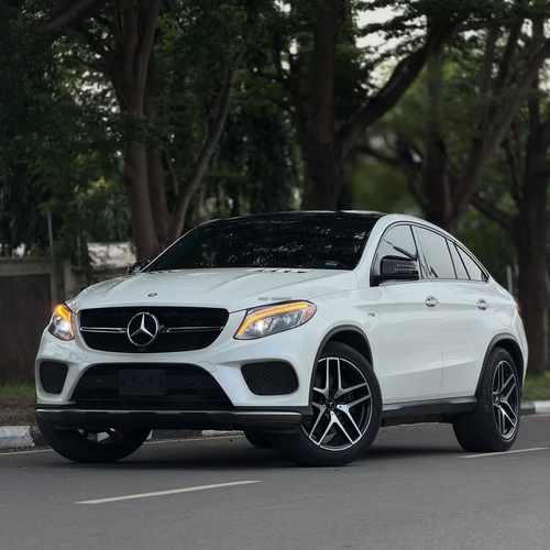 Executive Mercedes Benz GLE43 AMG 2017 – Premium Driving Experience SUV