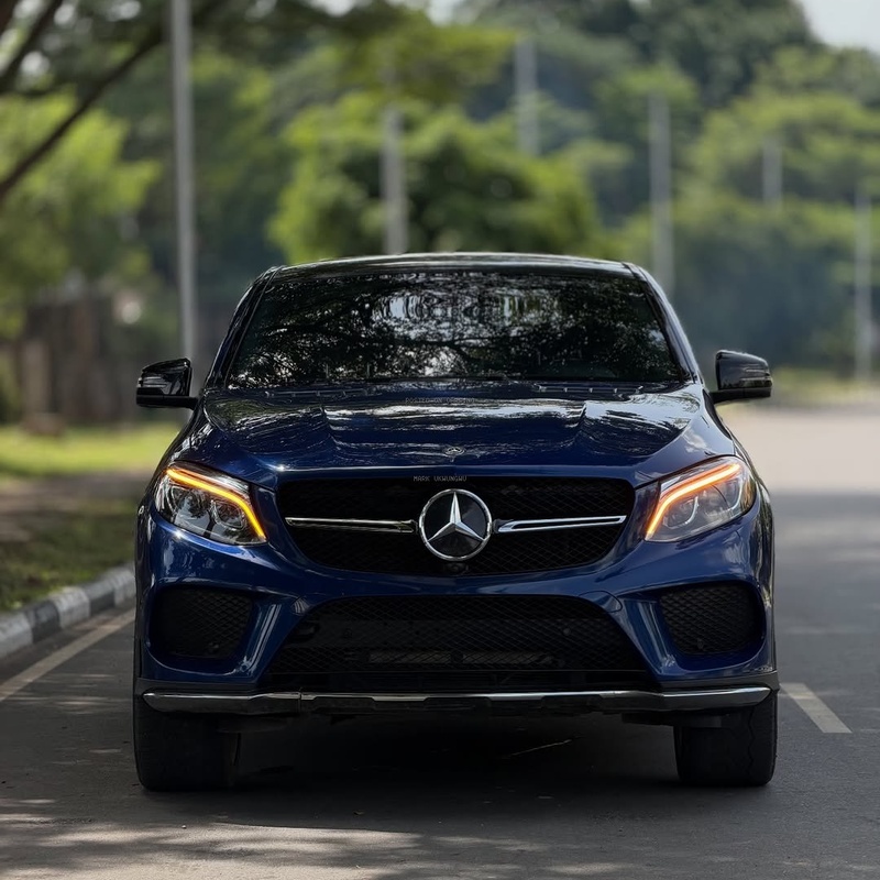  Mercedes-Benz GLE43 Coupe (2019) – Luxury Performance SUV Experience image