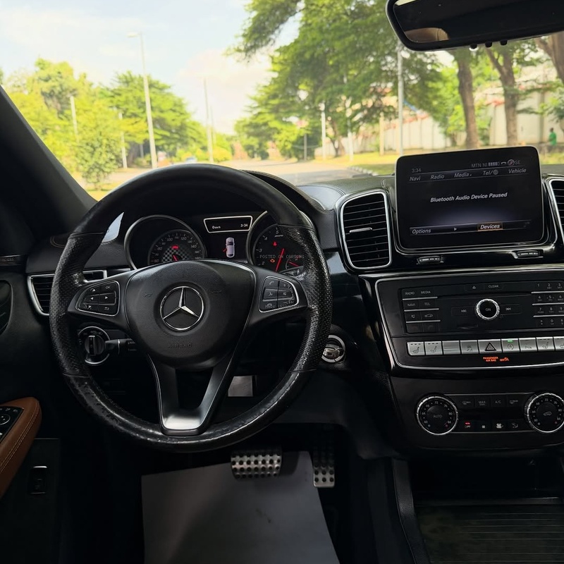  Mercedes-Benz GLE43 Coupe (2019) – Luxury Performance SUV Experience image