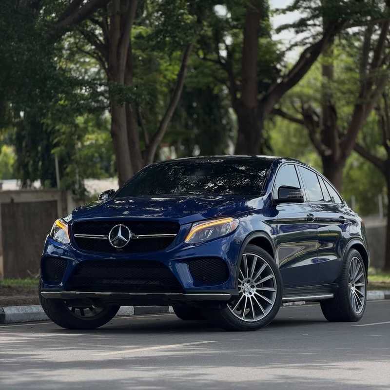 Mercedes-Benz GLE43 Coupe (2019) – Luxury Performance SUV Experience image