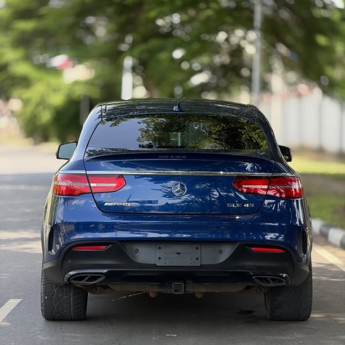  Mercedes-Benz GLE43 Coupe (2019) – Luxury Performance SUV Experience