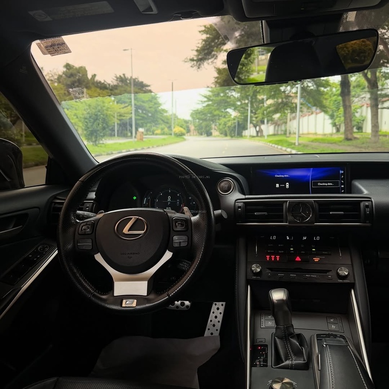 Executive Lexus IS300 F-Sport 2018– Luxury Meets Performance image