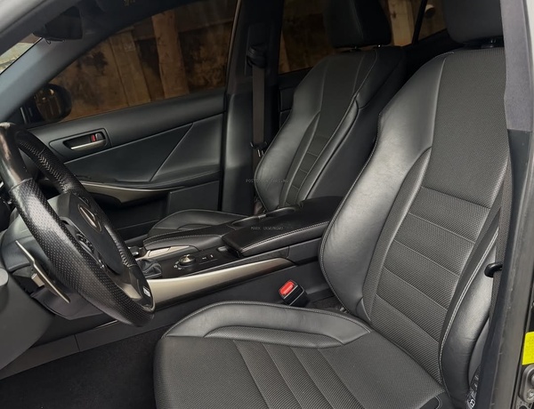 Executive Lexus IS300 F-Sport 2018– Luxury Meets Performance