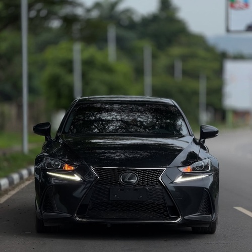 Executive Lexus IS300 F-Sport 2018– Luxury Meets Performance