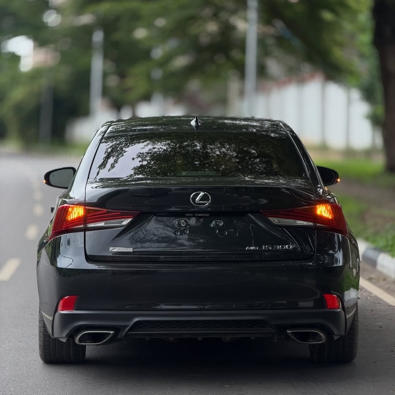 Executive Lexus IS300 F-Sport 2018– Luxury Meets Performance image