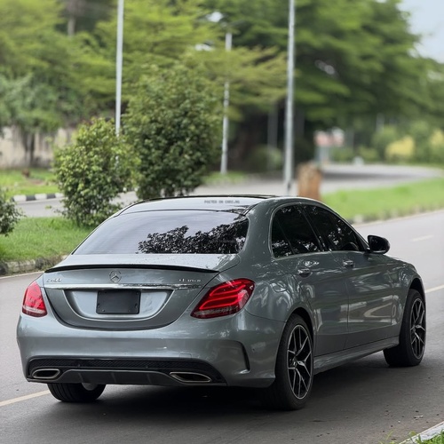  Mercedes-Benz C400 (2016) Foreign Used– Luxury & Power Combined