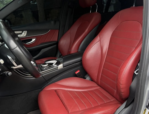  Mercedes-Benz C400 (2016) Foreign Used– Luxury & Power Combined