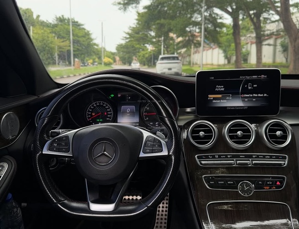 Executive Mercedes Benz C43 AMG 2017 – Luxury Meets AMG Performance