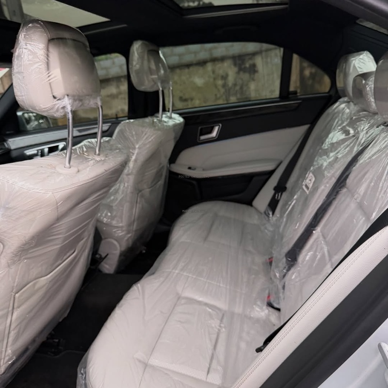 Executive Ride MERCEDES BENZ E360 2016 – Premium Interior image