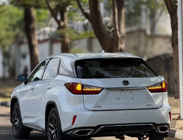 Extremely Super clean Lexus RX350 Fsport. 13k miles for Sale In Abuja