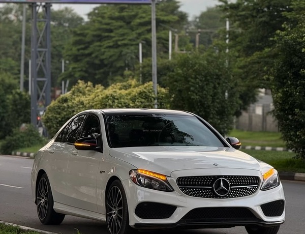 Fast & Clean Mercedes-Benz C43 AMG 2017 – Serious Buyers Only