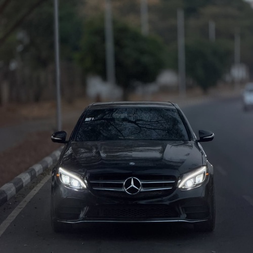 Foreign Used 2015 Mercedes C400 for Sale In Abuja