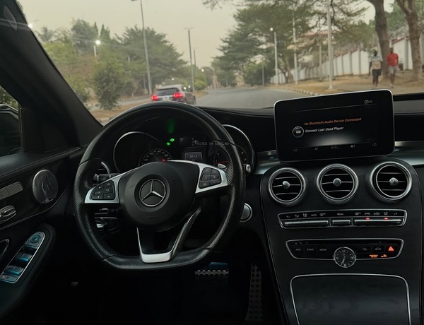 Foreign Used 2015 Mercedes C400 for Sale In Abuja