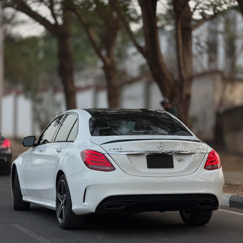 2016 Mercedes-Benz C450  FOREIGN USED – Powerful Turbo Luxury image