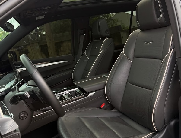 Fast Sale! Cadillac Escalade 600 2025 FOREIGN USED – Luxury meets Power