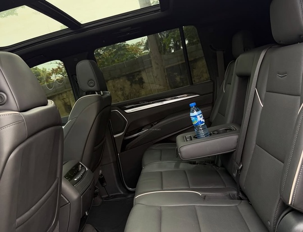 Fast Sale! Cadillac Escalade 600 2025 FOREIGN USED – Luxury meets Power