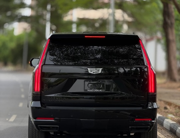 Fast Sale! Cadillac Escalade 600 2025 FOREIGN USED – Luxury meets Power