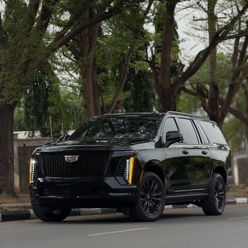 Fast Sale! Cadillac Escalade 600 2025 FOREIGN USED – Luxury meets Power