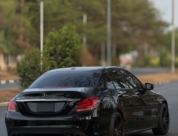 First Come First Served – Clean Mercedes Benz C450 AMG 2016 Tokunbo