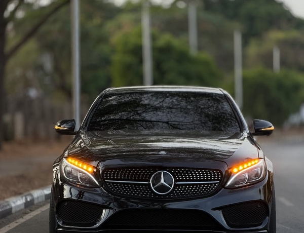 First Come First Served – Clean Mercedes Benz C450 AMG 2016 Tokunbo