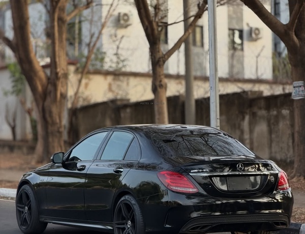 First Come First Served – Clean Mercedes Benz C450 AMG 2016 Tokunbo