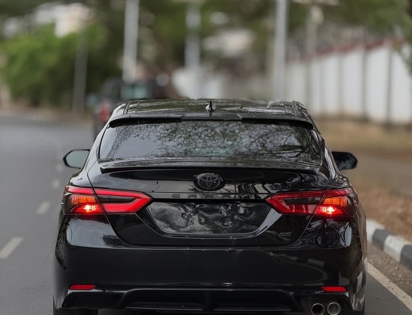 First Come First Served – Toyota Camry SE 2018 Foreign Used
