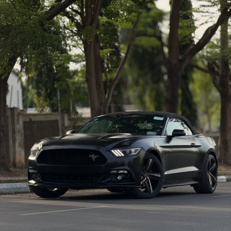 FORD MUSTANG 2015 CONVERTIBLE – SPORT CAR, CLEAN & POWERFUL image
