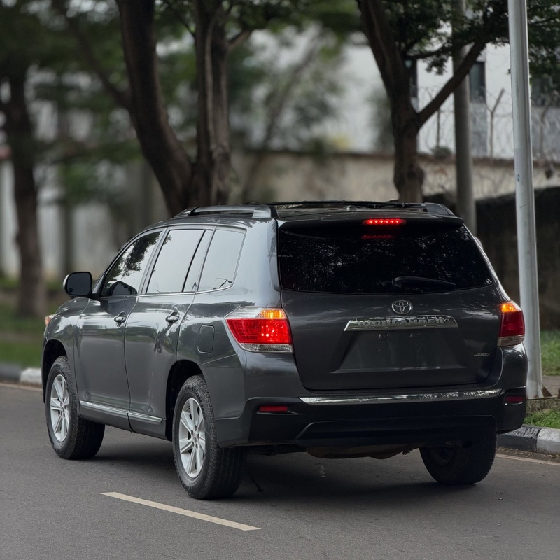 Foreign Used Toyota Highlander 2011 in Abuja image