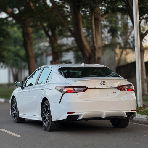 Foreign Used 2019 Toyota Camry SE For Sale