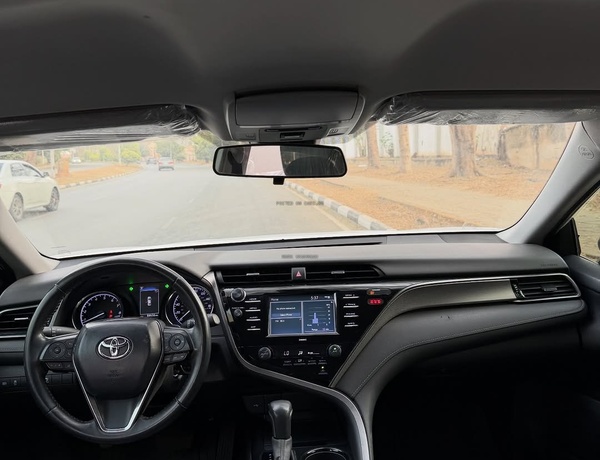 Foreign Used 2021 Toyota Camry for Sale In Abuja