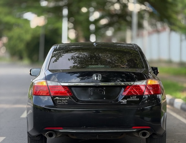 Foreign Used Honda Accord V6 2014– Performance & Comfort Combined