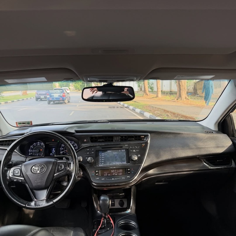 2016 TOYOTA AVALON XLE – FOREIGN USED | FULL SIZE LUXURY SEDAN image