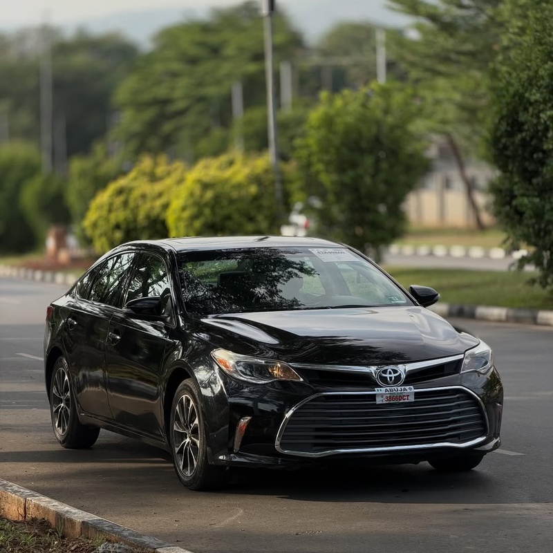 2016 TOYOTA AVALON XLE – FOREIGN USED | FULL SIZE LUXURY SEDAN image