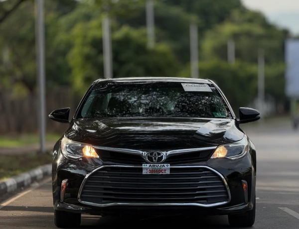2016 TOYOTA AVALON XLE – FOREIGN USED | FULL SIZE LUXURY SEDAN
